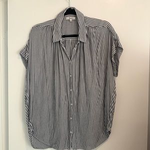 Madewell short sleeve button up shirt grey and white stripes